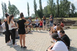 Etikasi programaren barnean 2019ko ekainean Auschwitzera egindako bidaia hezitzaileen argazkiak. Fotos del viaje educativo realizado a Auschwitz en junio de 2019 dentro del programa Etikasi – Euskadiko Gazteriaren Kontseilua (EGK)